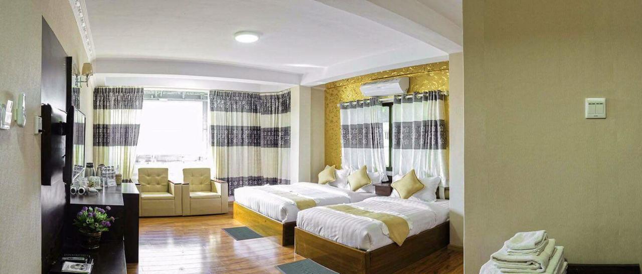 Thiha Bala Hotel Мемьо Экстерьер фото